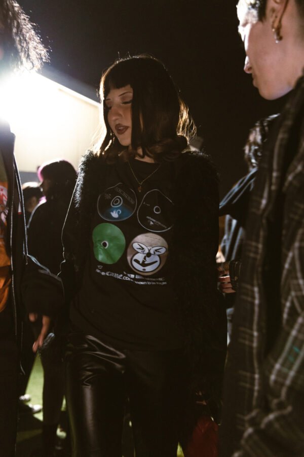 BLACK CD T-SHIRT